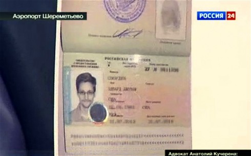 Nga cấp phép tị nạn 1 năm cho Edward Snowden - ảnh 1