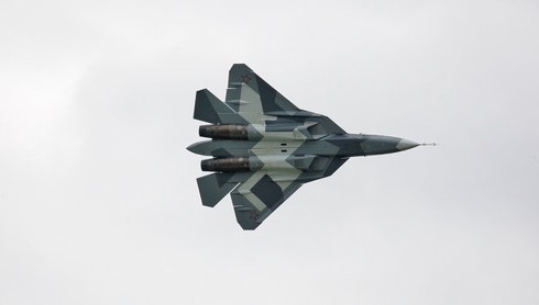 Nga sắp đón nhận siêu chiến đấu cơ T-50 đầu tiên - ảnh 1