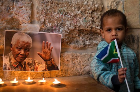 60 nhà lãnh đạo trên thế giới tới viếng cựu Tổng thống Nelson Mandela - ảnh 1