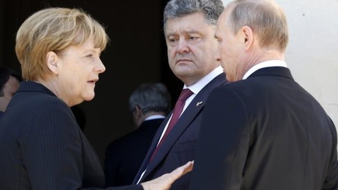 Tổng thống Nga bất ngờ nhóm họp với tân Tổng thống Ukraine - ảnh 1