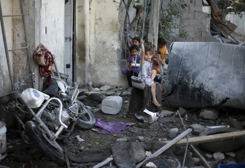 Hơn 100 dân thường Gaza thiệt mạng khi Israel truy tìm 1 binh sĩ - ảnh 3