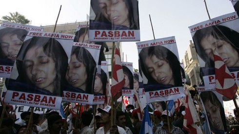 Người đàn bà 'đắt giá' nhất thế giới khiến nước Mỹ lao đao - ảnh 2