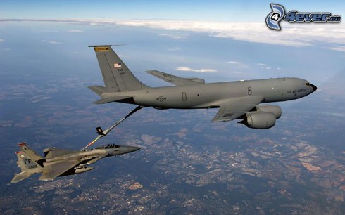 Mỹ dùng vũ khí gì để tiêu diệt IS? - ảnh 4