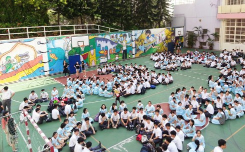 Biểu tình Hong Kong: Trường học, ngân hàng đóng cửa, giao thông loạn - ảnh 1