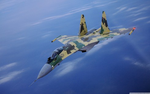 Nga: Hiện đại hóa quân sự chỉ còn là... giấc mơ? - ảnh 1