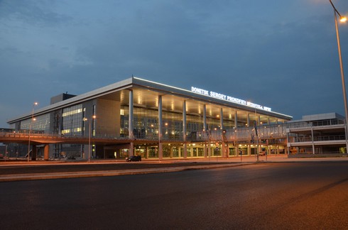 Vì sao sân bay Donetsk là địa điểm chiến lược của cuộc chiến Ukraine? - ảnh 4