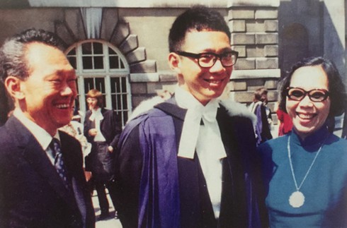 Lý Quang Diệu và Lý Hiển Long: