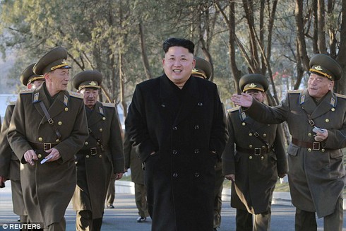 Sau Nga, Trung Quốc mời Kim Jong Un sang dự lễ diễu binh - ảnh 1