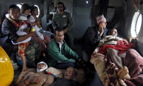 Thủ tướng Nepal: Số người chết sau vụ động đất có thể lên tới 10.000 người - ảnh 2