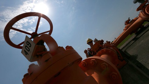 Bị EU bỏ rơi, Ukraine phải nhập khẩu gấp đôi khí đốt từ Nga - ảnh 1