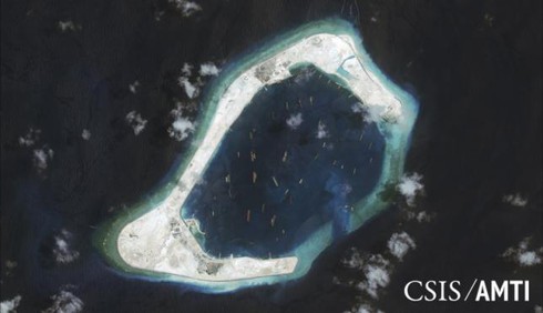 Trung Quốc dùng đảo nhân tạo trên Biển Đông để săn tàu ngầm các nước - ảnh 1