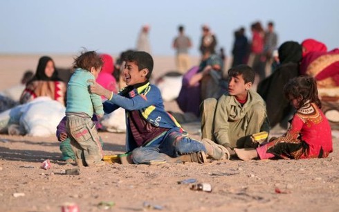 IS thảm sát gần 300 đàn ông từng làm “lá chắn sống” ở Mosul - ảnh 1