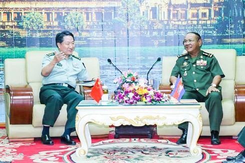 Campuchia lần đầu diễn tập cùng Trung Quốc, biểu dương quan hệ