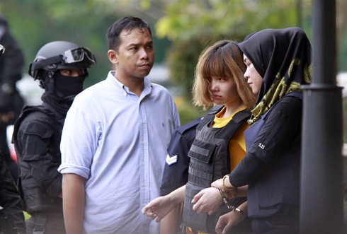 Tòa án Malaysia cáo buộc Đoàn Thị Hương tội mưu sát, có thể bị tử hình - ảnh 1