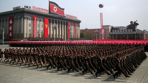 Trung Quốc quay lưng, Triều Tiên quyết phát triển vũ khí hạt nhân bằng mọi giá - ảnh 2