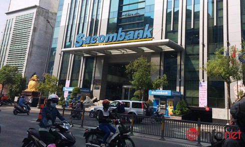 Sacombank và mối lo nợ xấu leo dốc, lợi nhuận đổ đèo - ảnh 1