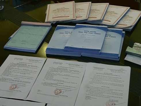 Công an triệt phá vụ mua bán hóa đơn GTGT: Có sự làm ngơ của cơ quan thuế? - ảnh 1