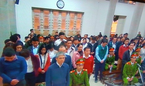 Công bố lý do trả hồ sơ, tạm dừng xét xử đại án OceanBank - ảnh 1