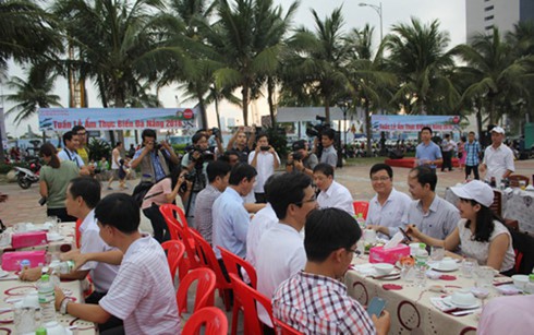 Shop TIN 3/5:Chúng ta có yêu biển không?- Buộc Formosa đưa ống xả lên - ảnh 28