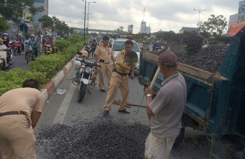 Shop TIN 21/8: Thủ tướng: Kiên quyết đóng cửa rừng để cứu rừng - ảnh 13