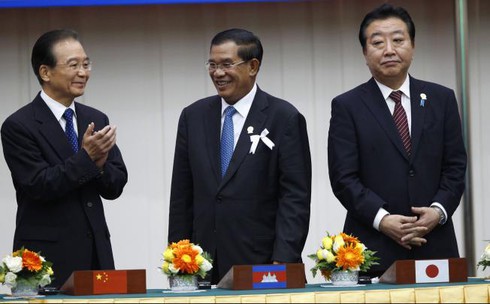 Nụ cười của ông Ôn Gia Bảo và tương lai ASEAN - ảnh 2