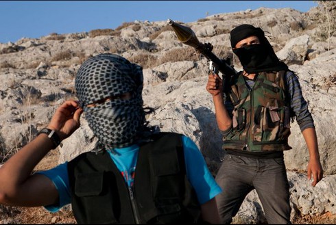 Sự thật việc Nga 'bơm' 240 tấn tiền mặt cho Syria - ảnh 2