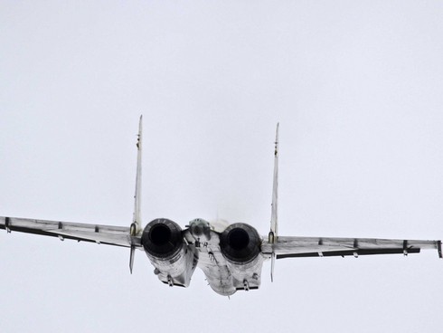 Khám phá sức mạnh đáng sợ của tiêm kích Su-35 - ảnh 13