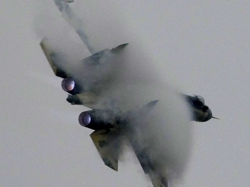 Khám phá sức mạnh đáng sợ của tiêm kích Su-35 - ảnh 15