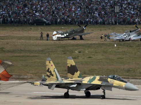 Khám phá sức mạnh đáng sợ của tiêm kích Su-35 - ảnh 16