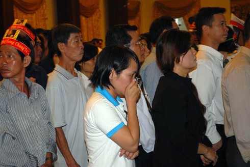 Người dân miền Nam khóc Đại tướng Võ Nguyên Giáp - ảnh 11