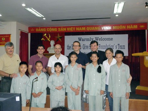 Bác sỹ Vito Quatela: Hãy để những nụ cười ở lại - ảnh 6