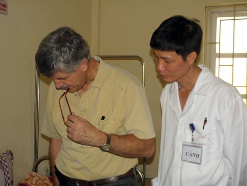 Bác sỹ Vito Quatela: Hãy để những nụ cười ở lại - ảnh 7