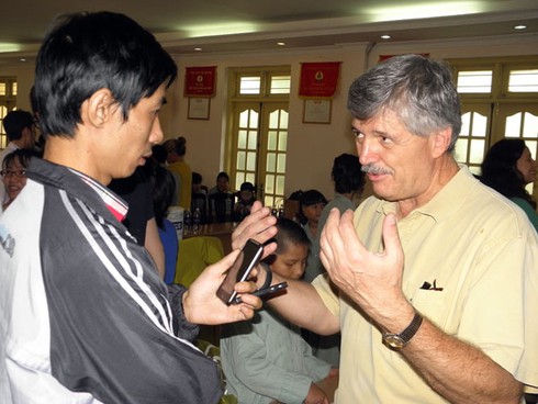 Bác sỹ Vito Quatela: Hãy để những nụ cười ở lại - ảnh 9