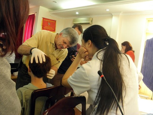 Bác sỹ Vito Quatela: Hãy để những nụ cười ở lại - ảnh 8