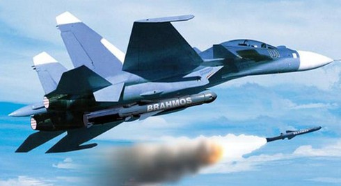 Su-30 MKI Ấn Độ ‘chấp một mắt’ Su -30 Trung Quốc - ảnh 2