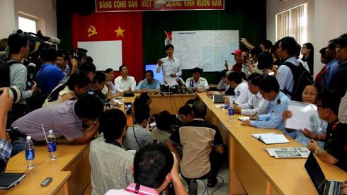 Tìm kiếm máy bay MH370: Dò được tín hiệu máy bay ở ở eo biển Malaysia - ảnh 17