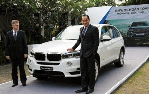 BMW X5 thế hệ 3 có giá từ 3,65 tỷ đồng tại Việt Nam - ảnh 2