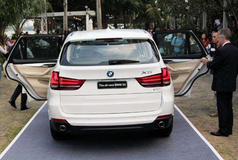 BMW X5 thế hệ 3 có giá từ 3,65 tỷ đồng tại Việt Nam - ảnh 4