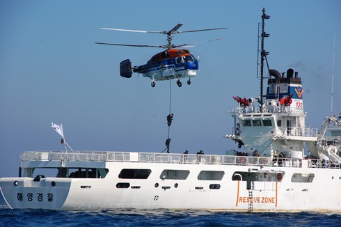 Chiêm ngưỡng lực lượng cảnh sát biển hùng hậu của Hàn Quốc - ảnh 24