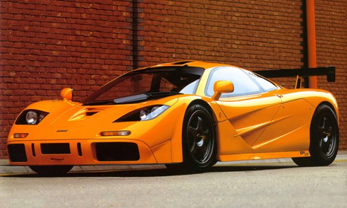 Bảo dưỡng siêu xe hết bao nhiêu tiền? - ảnh 1