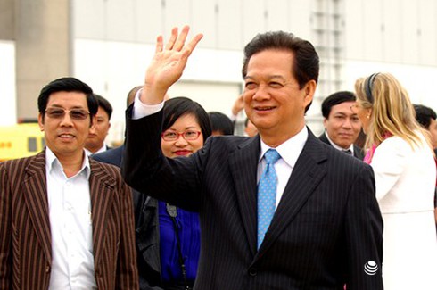 Thủ tướng phát biểu trước báo chí châu Âu - ảnh 1