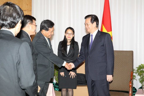 Thủ tướng dự tiếp nhiều tập đoàn kinh tế Thái Lan - ảnh 1