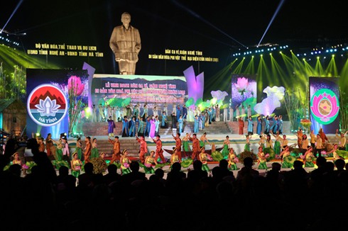 Vinh danh Dân ca Ví, Giặm Nghệ Tĩnh là di sản thế giới - ảnh 2