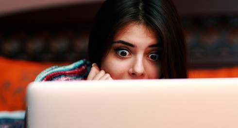Dân Mỹ “nổi điên” vì bị Facebook vu oan “dùng tên giả” - ảnh 1
