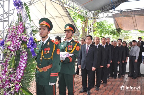 Bộ trưởng Nguyễn Bắc Son: Nguyễn Bá Thanh sẽ sống mãi trong lòng Đà Nẵng - ảnh 2