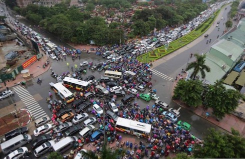 Hà Nội sẽ chi hơn 2.100 tỷ đồng để chống ùn tắc giao thông - ảnh 1