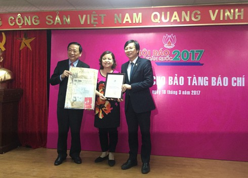 Gần 13 nghìn tư liệu, hiện vật được hiến tặng cho Bảo tàng Báo chí Việt Nam - ảnh 1
