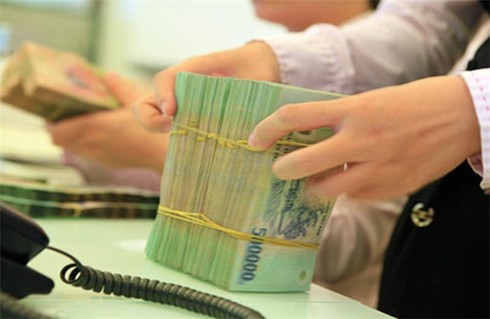 Từ nay, không mua bắt buộc 0 đồng với ngân hàng yếu kém - ảnh 1