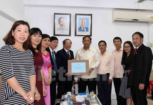 Việt Nam giúp Lào đào tạo phóng viên và kỹ năng quản lý báo chí - ảnh 1