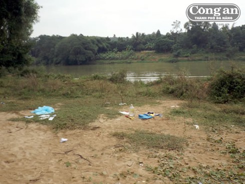 Cho rằng bị lây nhiễm HIV, chồng sát hại vợ? - ảnh 1